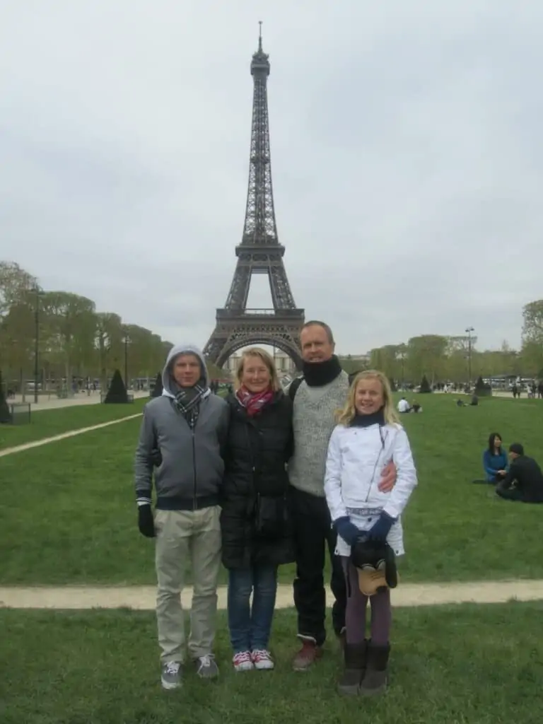 michelle brough family Paris Photo