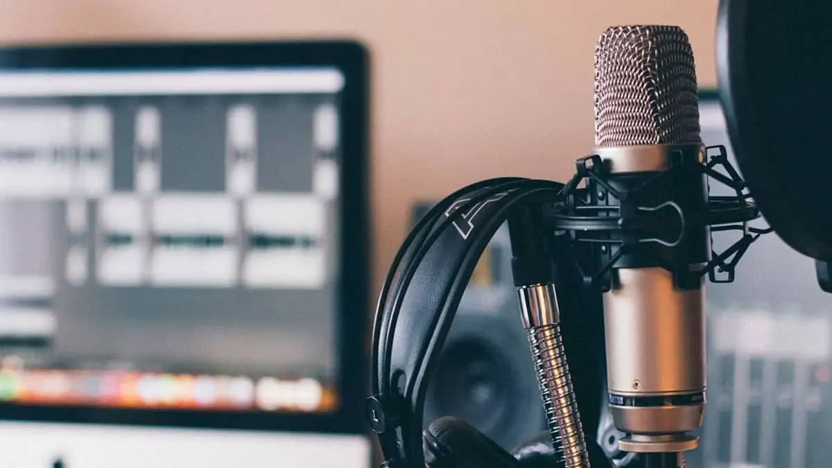 Microphone in front of computer